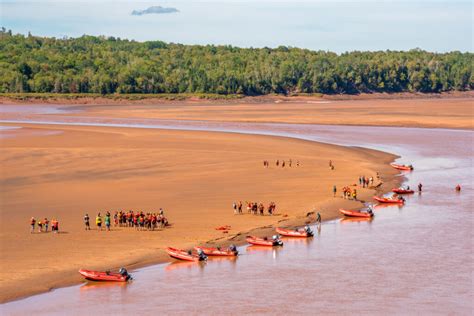 Rafting A Tidal Wave In Nova Scotia Canadian Geographic