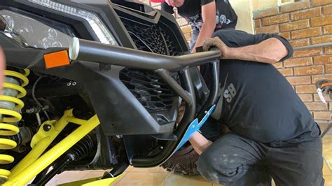 Defensa Delantera Can Am Maverick X Con Base Para Winch Meses Sin