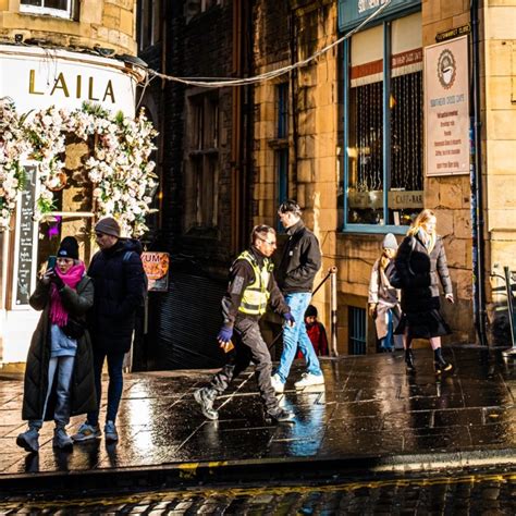 Edinburgh street photography » Damien Walmsley | Photography Rebel