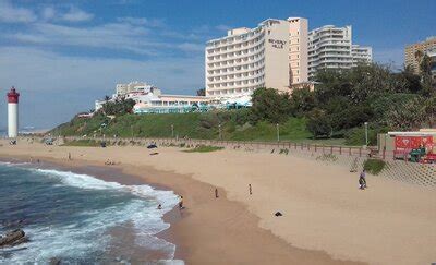 Umhlanga beach, Durban, South Africa - Ultimate guide (December 2024)