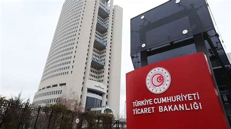 Hastanede tıbbi sekreterlikten Ticaret Bakanlığıda daire başkanlığına