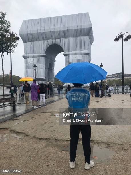 78 Christo Umbrellas Stock Photos, High-Res Pictures, and Images - Getty Images