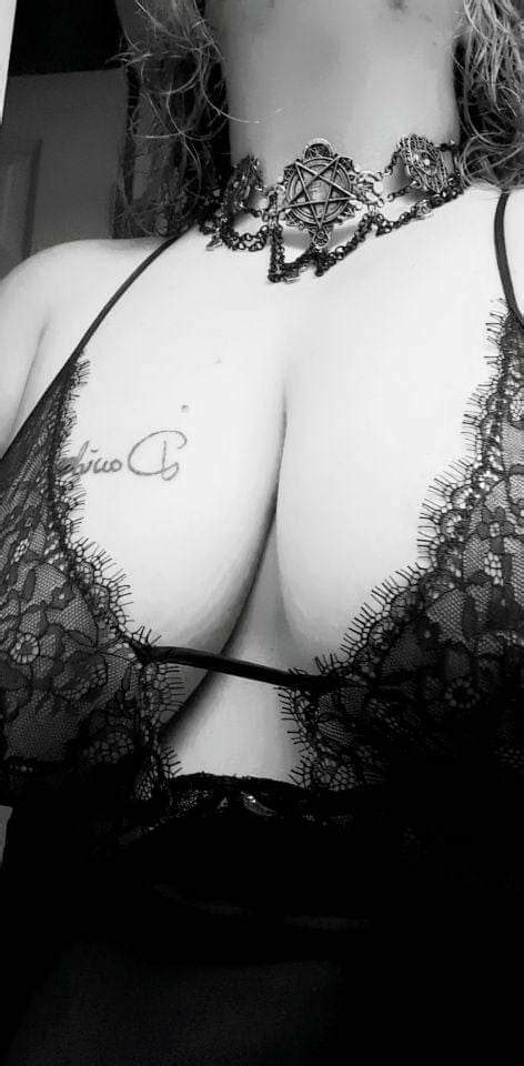 ShowNTell Milf Collection Pics XHamster