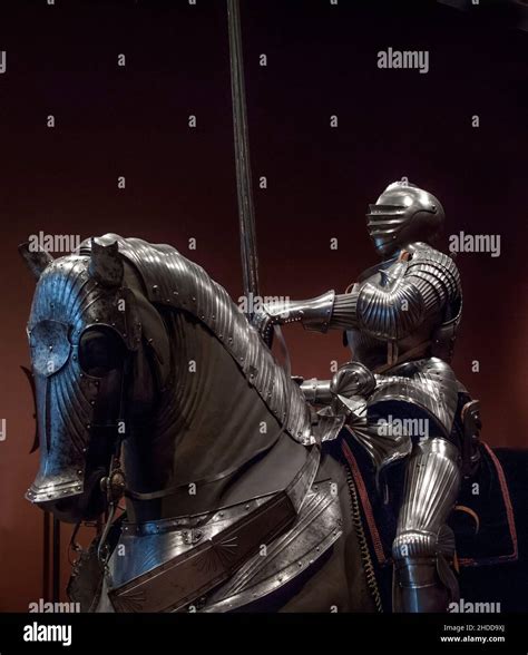 Knight Horse Armor Hi Res Stock Photography And Images Alamy