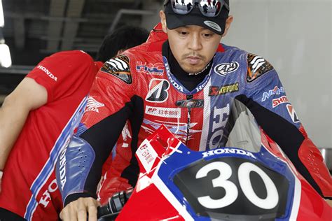 Team Hrc With 日本郵便が鈴鹿8耐3連覇を目指す Hondaracing