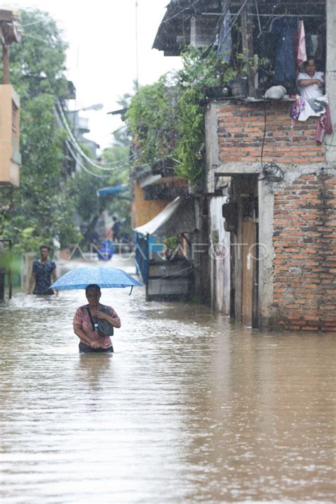 Banjir Cipinang Melayu Antara Foto