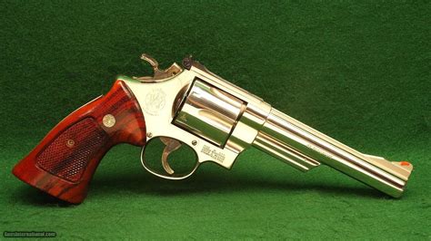 Smith And Wesson Model 57 1 Caliber 41 Magnum Da Revolver