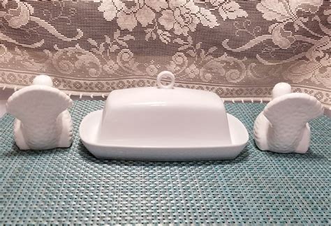 White Ceramic Butter Dish By Simple Dining With White Turkey Etsy