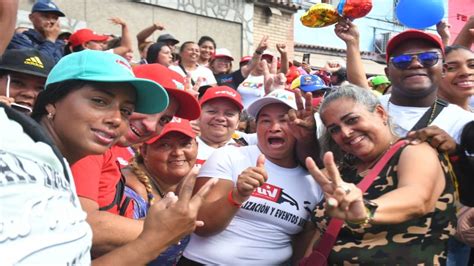 Habitantes De La Parroquia Caricuao Marchan Para Ratificar Su Apoyo