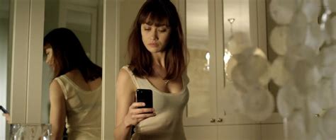 Nude Video Celebs Olga Kurylenko Sexy Momentum