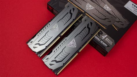 Test Patriot Viper Steel DDR4 16 GB