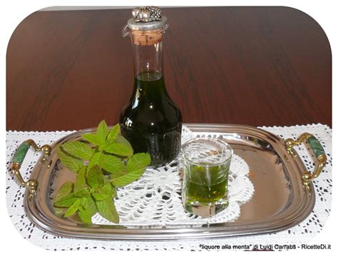 Liquore Alla Menta RicetteDi It Ricetta Menta Liquori Granita