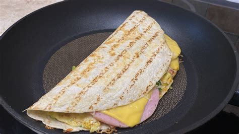 Es Braucht Zwei Eier Eine Tortilla Und Viel Käse Ich Bin Verrückt Nach