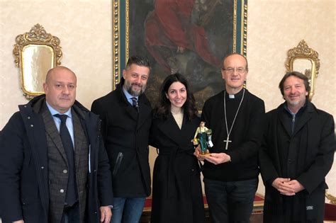 La Statuina Per Il Presepe 2022 Arriva Nelle Diocesi Di Pesaro E Fano