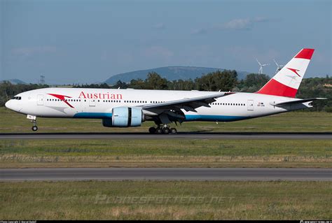 Oe Lpb Austrian Airlines Boeing Z Er Photo By Marcel Rudolf Id