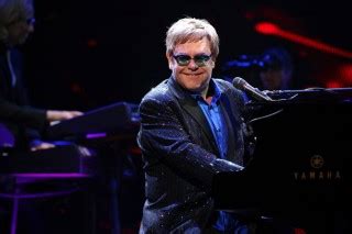 Elton John tocará no Rock in Rio na mesma noite que terá Paralamas e o