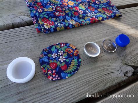 Fiber Flux: How To Make Fabric Covered Buttons