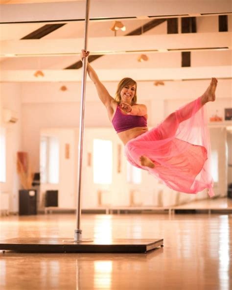 What Are The Types Of Pole Dancing SpinningWild