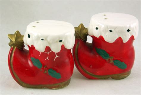 Vintage Ceramic Christmas Santa Elf Boot Salt Pepper Shakers Set Japan