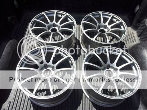 Nevada NV Advan RS 18x9 29 5x114 Silver NO TIRES Acura RSX