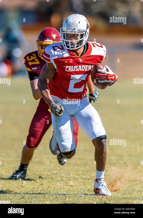 American football field stadium hi-res stock photography and images - Alamy