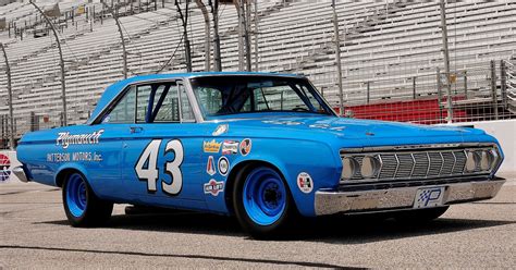 NATMUS adds new 'Legends of NASCAR' display - Old Cars Weekly