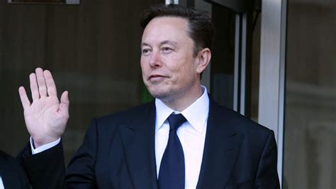 Homme Le Plus Riche Du Monde Elon Musk Repasse Devant Arnault