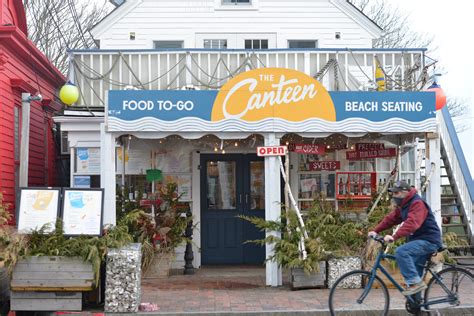 Entertainment in Hyannis, MA | Cape Cod Times