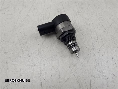 Fuel Pressure Regulator Volkswagen Passat Variant 2 0 Tdi 16v 140 057130764h Cbab