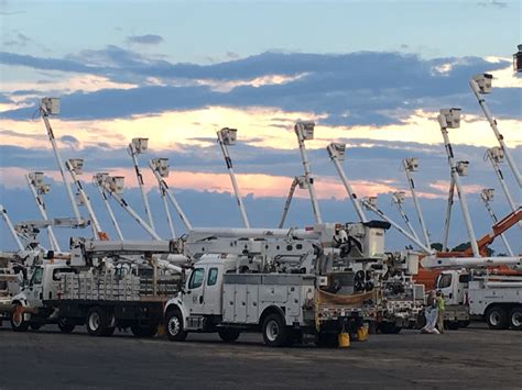 Ibew 1439 2 309 Members Help Restore Power In Florida After Hurricane Irma The Labor Tribune