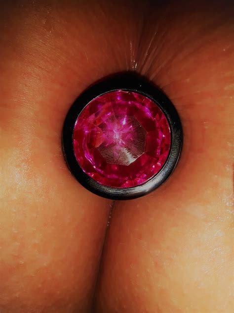 BBW Wife Miss Lizz Jewel Butt Plug 7 Pics XHamster