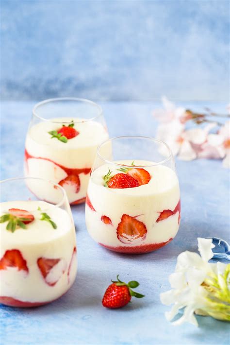 Tiramisù aux fraises Recette facile et vidéo Un déjeuner de soleil