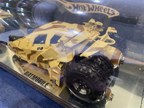 Hot Wheels Showcase Batmobile Camouflage Tumbler Batman Begins Scale Hobbies Toys