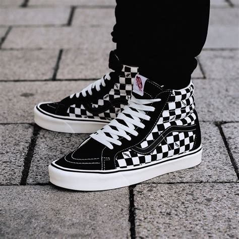 leather vans  skool  black premium  skool wrap karina shoes