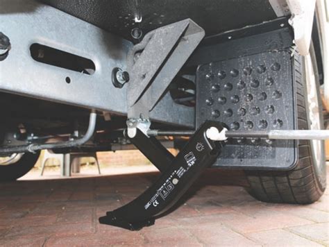 How To Fit An Al Ko Side Lift Jack Practical Caravan