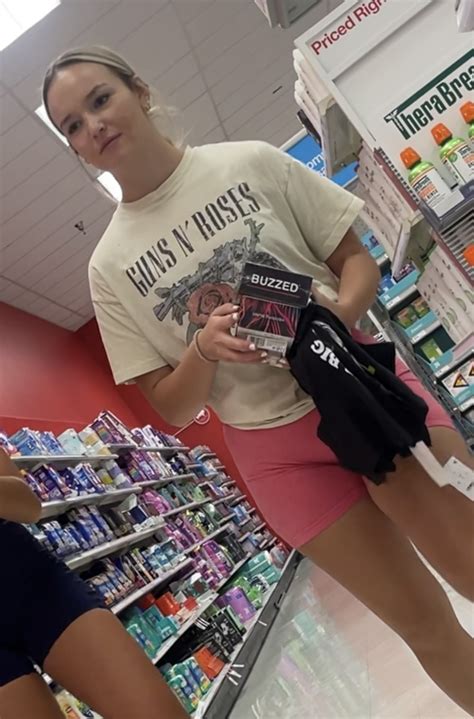 College Blonde Looking Good In Her Pink Nvgtn Shorts Short Shorts Volleyball Forum
