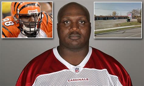 Bryan Robinson Found Dead In A Milwaukee Motel Room Aged 41 Nfl