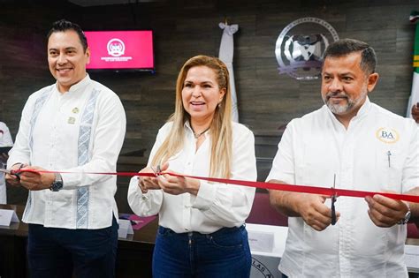 Lili Campos Inaugura Sala De Juicios De Universidad Vizcaya