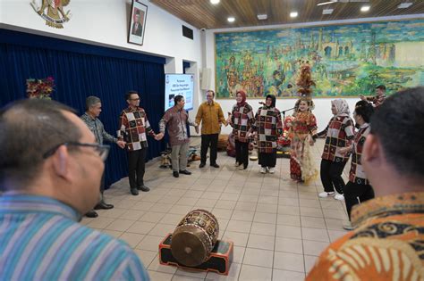 Bersama Beberapa Kepala OPD Indira Branding Makassar Kota Makan Enak