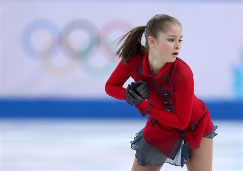 18 Of The Most Eye Catching Costumes From The Olympic Figure Skating