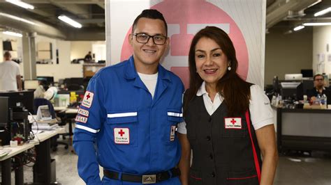 Cruz Roja Es La Vocaci N De Servir Voluntarios