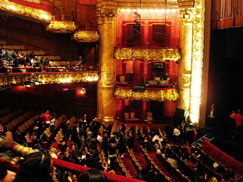 Colonial Theatre (Boston) - Wikipedia