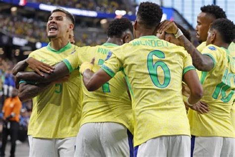 Copa Am Rica Bruno Guimar Es Explica Desabafo Ap S Golo E Nega