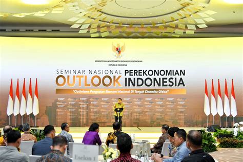 Presiden Jokowi Songsong Ekonomi Nasional Dengan Optimisme