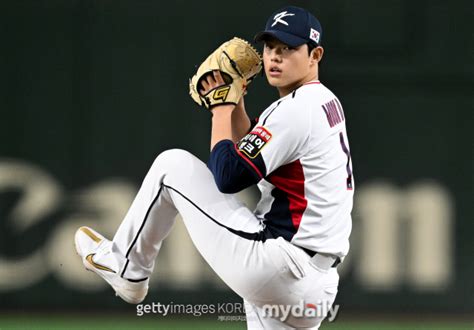 문김대전 아닌 문김합체문동주의 102구와 김도영의 더블아웃 한국야구 희망을 밝혔다 마이데일리