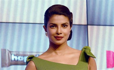 Pakistan Asks Unicef To Remove Priyanka Chopra As Un Goodwill Ambassador For Peace