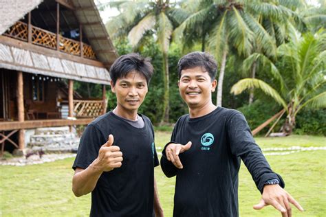 Staff Toska Mentawai