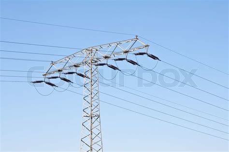 elektriske elkabler på dusk | Stock foto | Colourbox