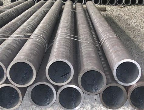 AISI ASTM DIN JIS St Carbon Steel Pipe Hot Rolled Black Surface In Stock China High Carbon