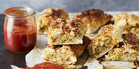 Pork + Fennel Sausage Rolls - IQS Recipes